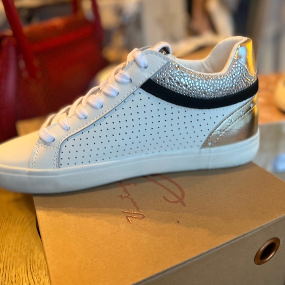 BOUNCE - WHITE SILVER RHINESTONE - Picture 4 of 5